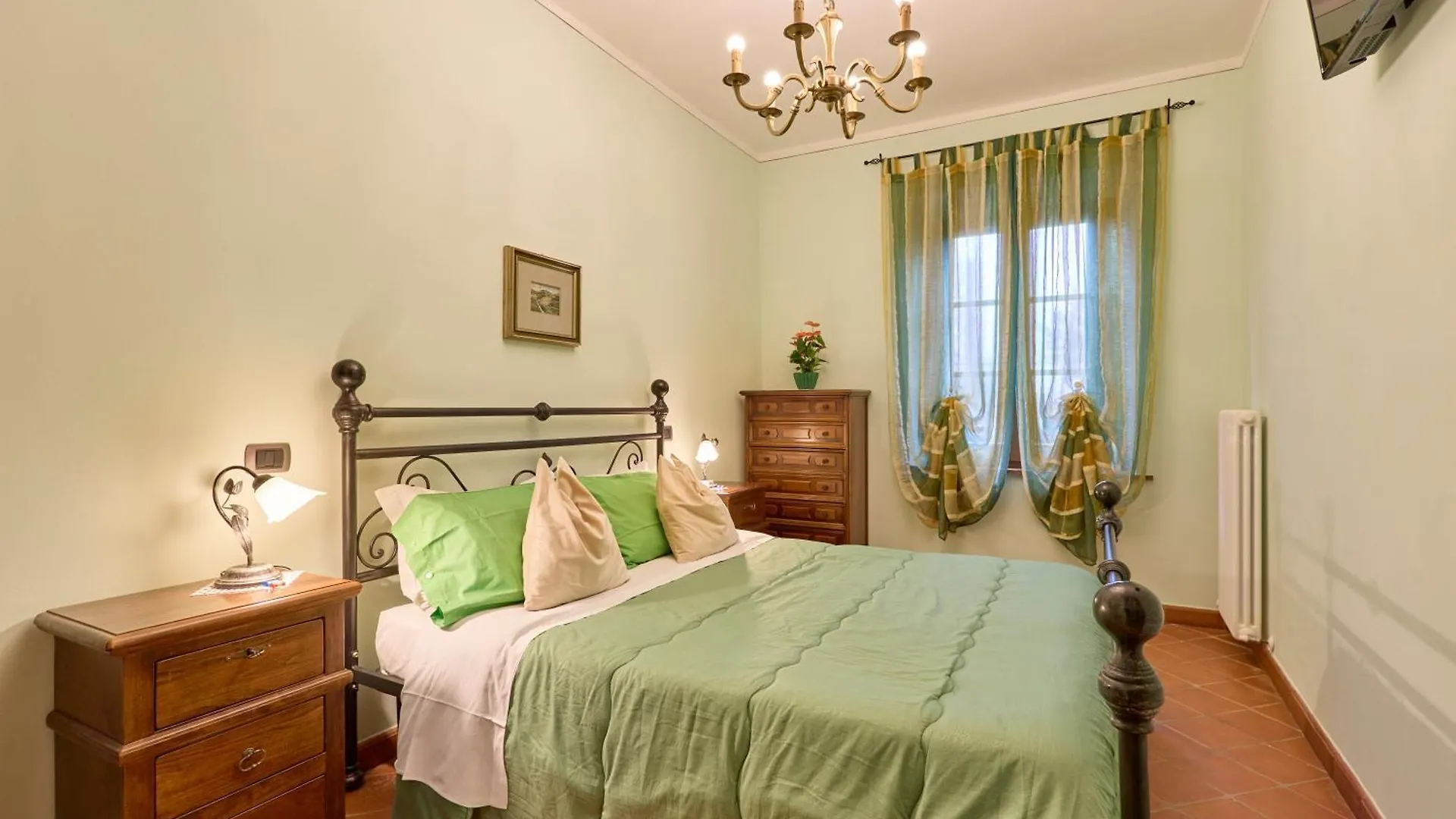 דירות A Casa Dila-Montepulciano House 0*,  איטליה